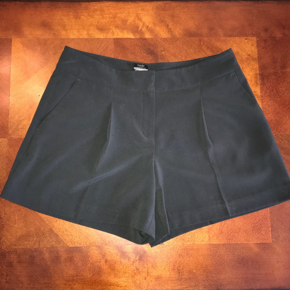 Ann Taylor Shorts- Size 2